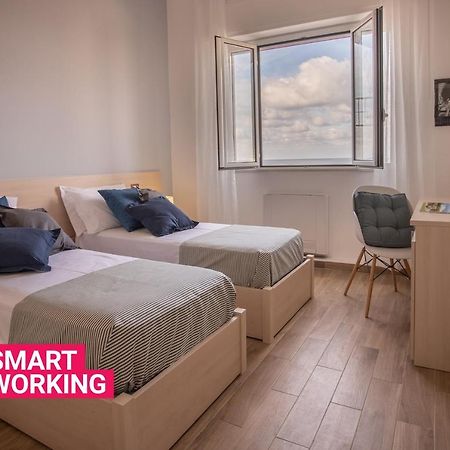 Seaview Rooms In The Center By Wonderful Italy Cefalu Exterior photo